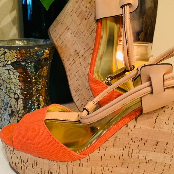 Tangerine Coach Wedges - Picture 4 of 5